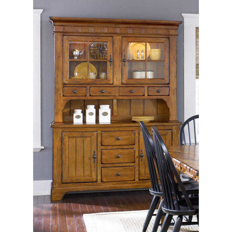  Liberty Furniture Industries Inc. Treasures Buffet 17-CB6285 IMAGE 2