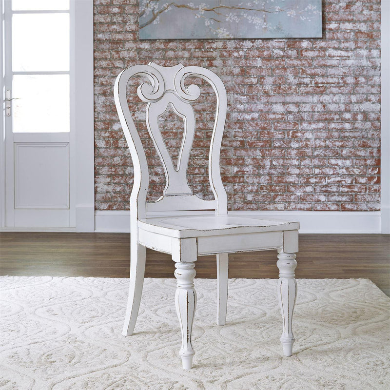  Liberty Furniture Industries Inc. Magnolia Manor 244-DR-O5LTS 5 pc Dining Set IMAGE 3
