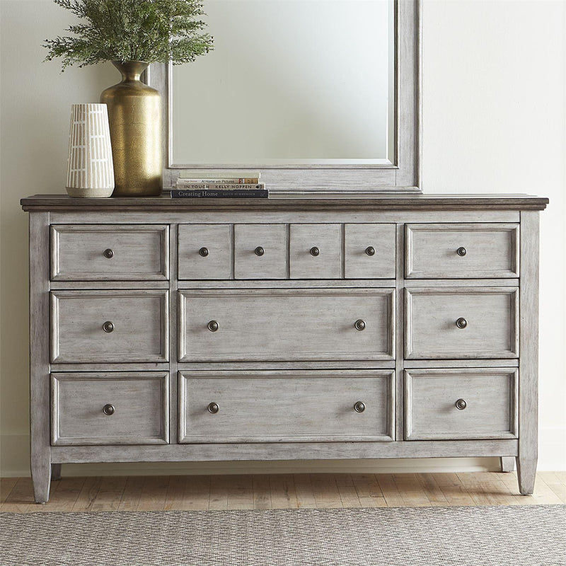  Liberty Furniture Industries Inc. Heartland 824-BR-OQPBDMN 6 pc Queen Panel Bedroom Set IMAGE 4
