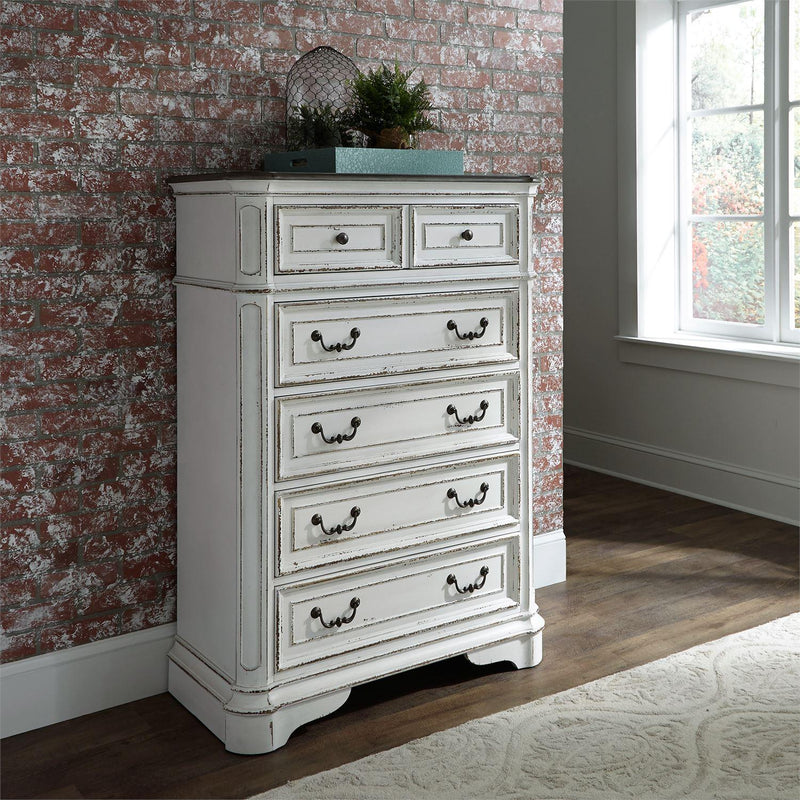  Liberty Furniture Industries Inc. Magnolia Manor 244-BR-CPBDMC 6 pc California King Panel Bedroom Set IMAGE 6