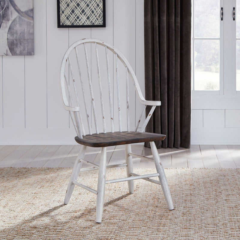 Liberty Furniture Industries Inc. Farmhouse 139WH-CD-7TRS 7 pc Dining Set IMAGE 4