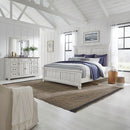  Liberty Furniture Industries Inc. River Place 5 pc Queen Panel Bedroom Set IMAGE 1