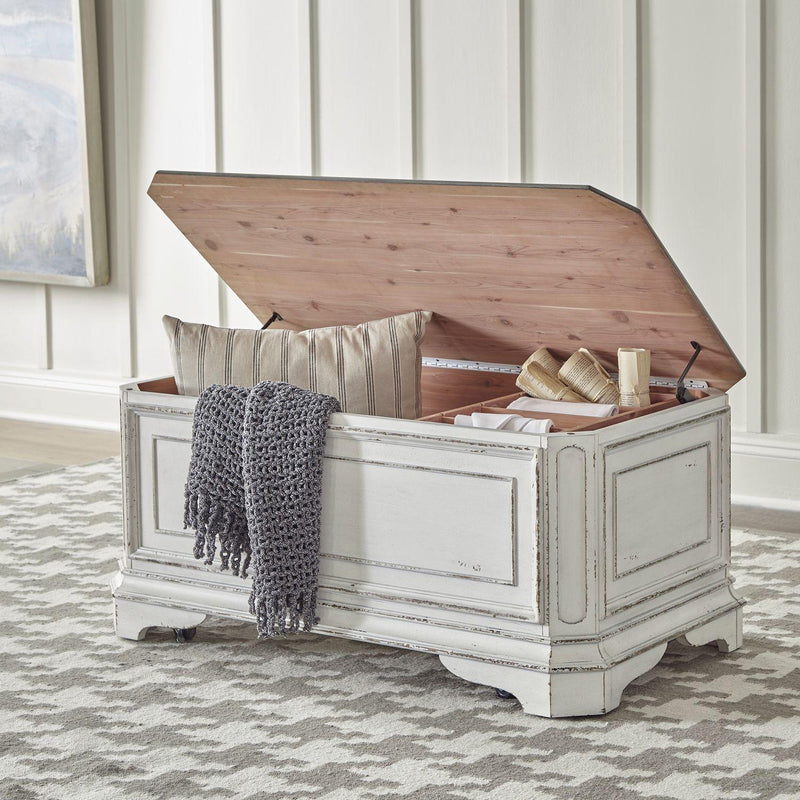  Liberty Furniture Industries Inc. Magnolia Manor 244-OT1013 Storage Trunk IMAGE 11