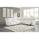 Signature Design by Ashley Keensburg 61807S1 3 pc Power Reclining Sectional IMAGE 3