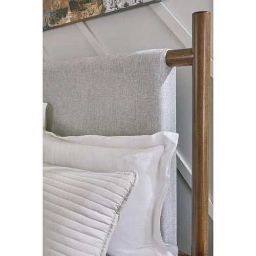 Signature Design by Ashley Lyncott B615 King Upholstered Bed