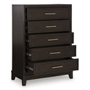 Signature Design by Ashley Neymorton B618-46 Five Drawer Chest IMAGE 2