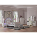  Signature Design by Ashley Kozlani 5-Drawer Chest PCB1819-46 IMAGE 9