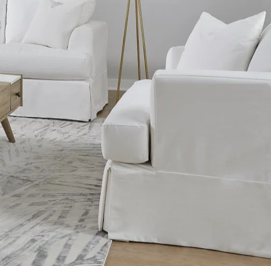 9900-02 SUTTON SNOW THE 9900 SUTTON SNOW / SLIP COVER CHAIR
